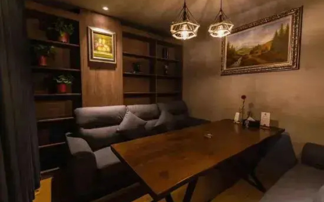 Oriental Union City Hotel
