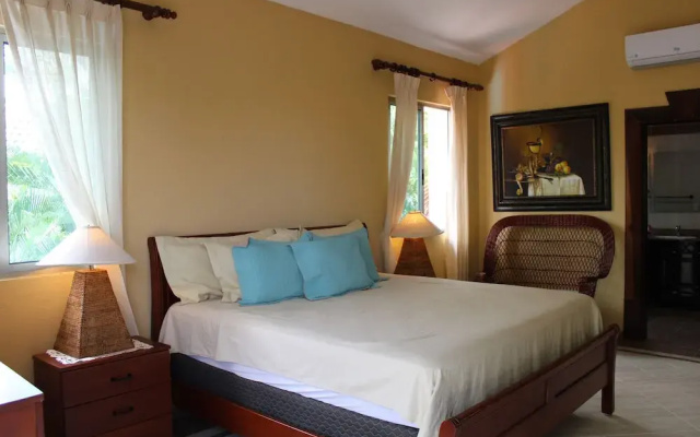 Villa GuavaBerry 5BR 6Bds 12Pax HugePool