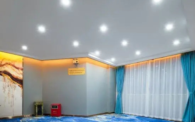 Good Luck Hotel (Humen High-speed Railway Station Store)