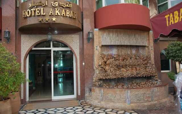 Hotel Akabar вид на фасад