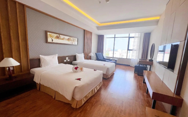 Muong Thanh Luxury Nhat Le Hotel