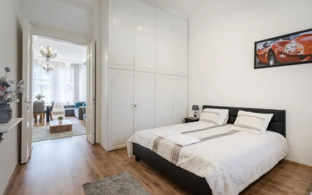 Real Apartments Zichy