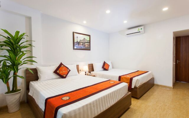 Do Hotel Ханой комната для гостей