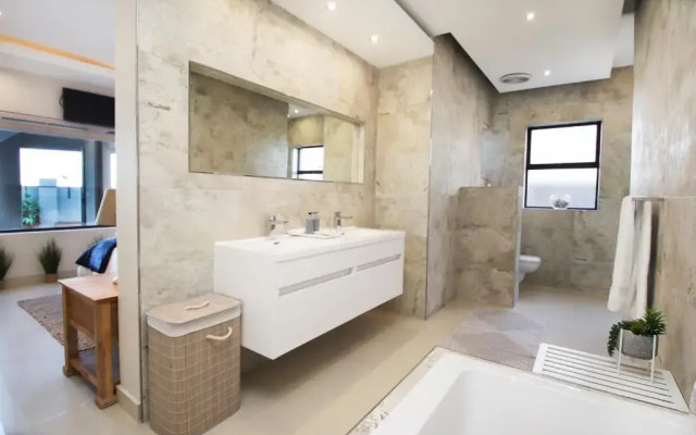 C' la Vie Luxury Accommodation & Spa