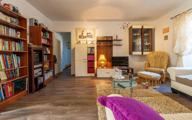 Stunning Apartment in Zaton With 1 Bedrooms and Wifi