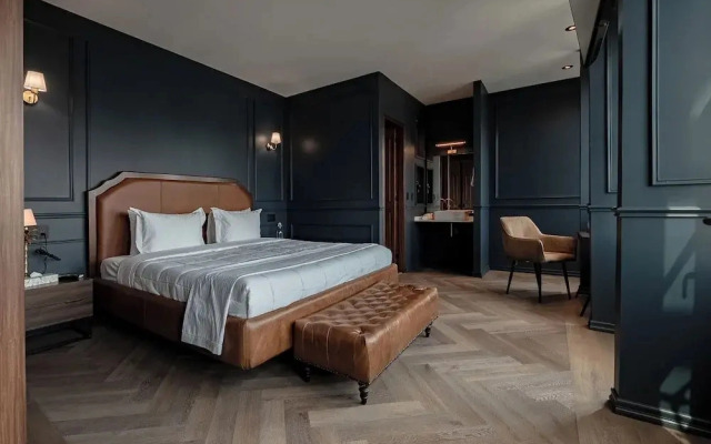 The Sapphire Room