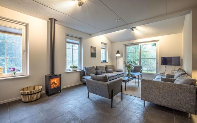 Nice Home in Rijssen With Wifi and 4 Bedrooms