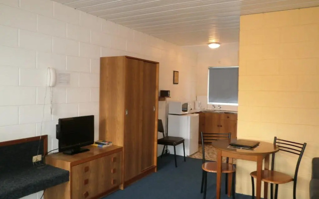 Aberdeen Court Apartments