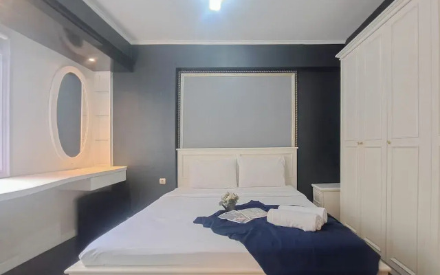 Neat And Comfy Studio At Gateway Ahmad Yani Cicadas Apartment