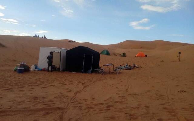 Отель Afar Merzouga Марокко, Мерзуга - отзывы, цены и фото номеров - забронировать отель Afar Merzouga онлайн вид на фасад