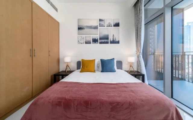 Lux BnB BLVD Central