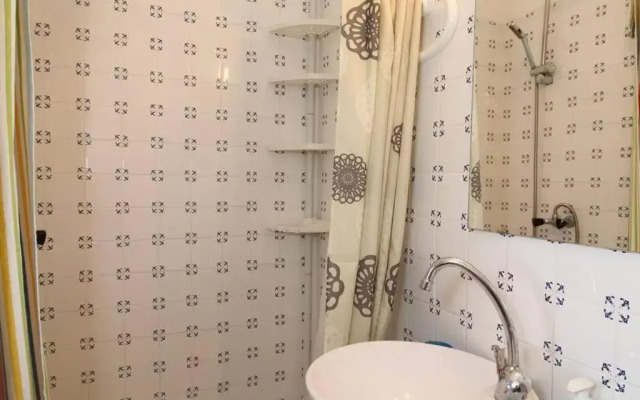 Appartement Balaruc-les-Bains, 1 pièce, 1 personne - FR-1-553-32