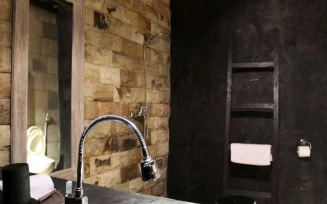 Madu Puri Spa Villa