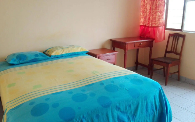 Hostal El Colibrí