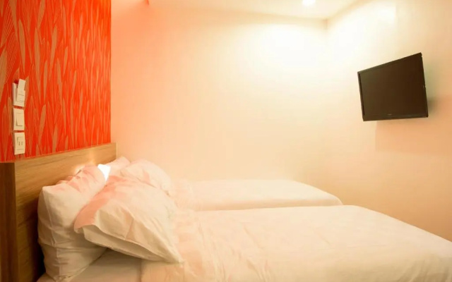 DeMira Hotel