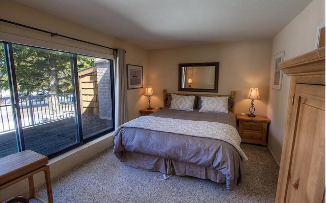 Hawks View by Lake Tahoe Accommodations