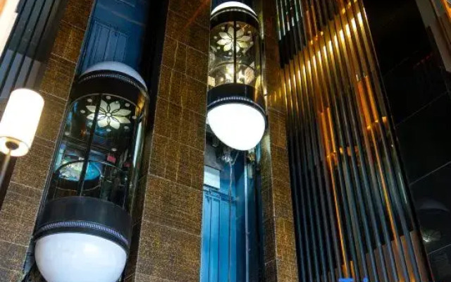 Baohui Hotel