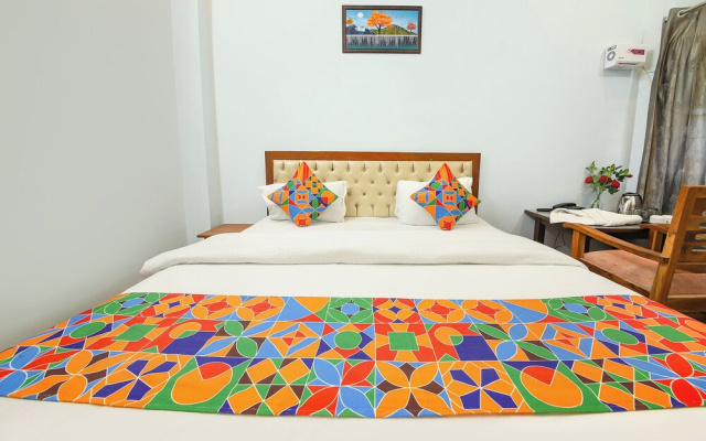 Fabhotel Royal Om River Resort