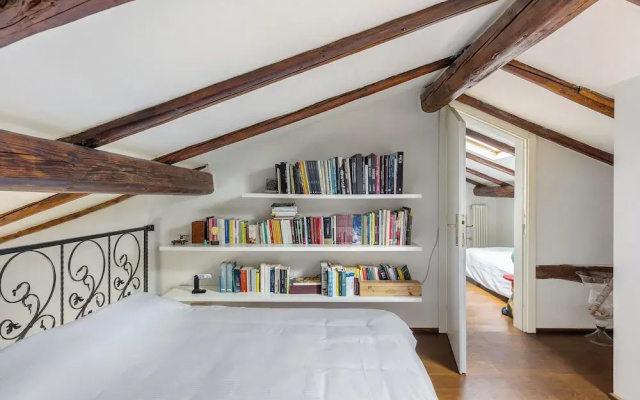 Country Style House in Bologna