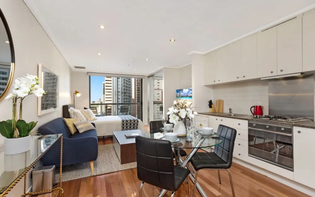Sydney Cbd Self Contained Modern Studio Apartment