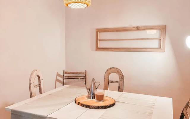 Typical Lisbon Apartment By Gt House