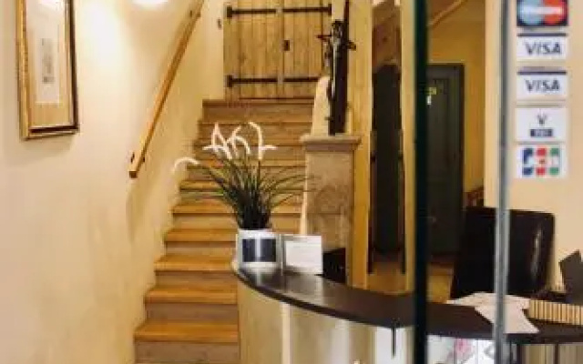 Nobles Apartments