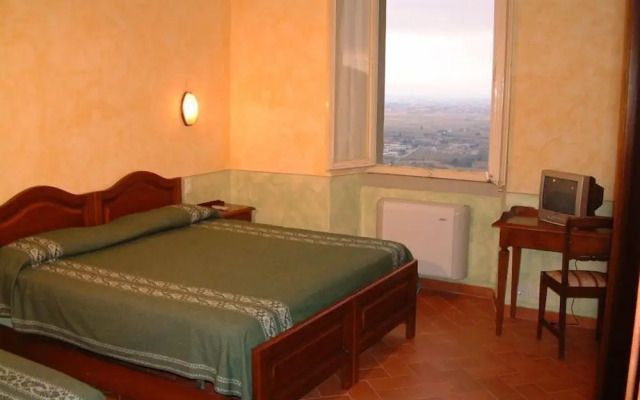 Hotel Oasi Neumann