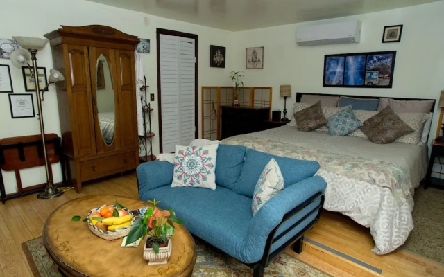 Life is Good Bed and Breakfast
