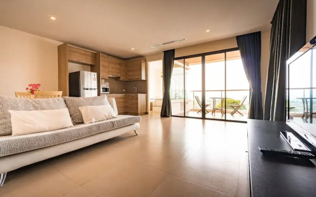 CAPITAL O890 The Royal Bay View Villas