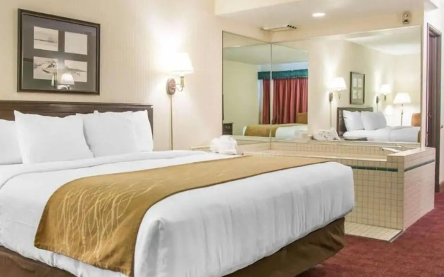 Canberra Premiere Comfort Hotel