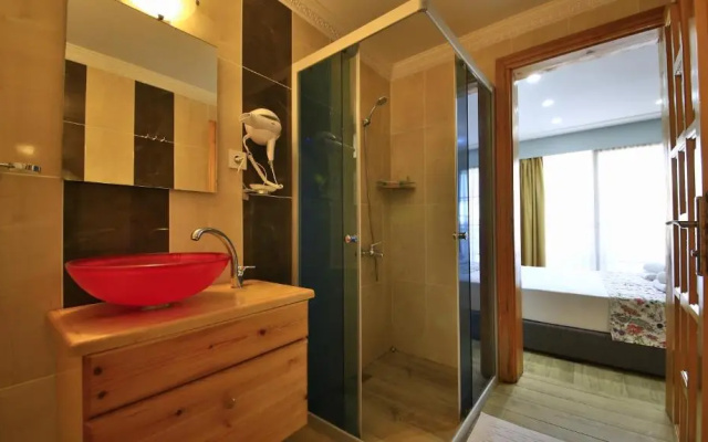 Thales Butik Otel