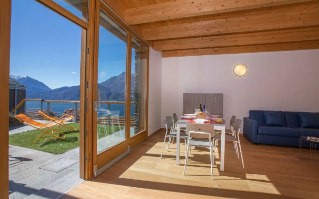 Paradiso del Lago B2