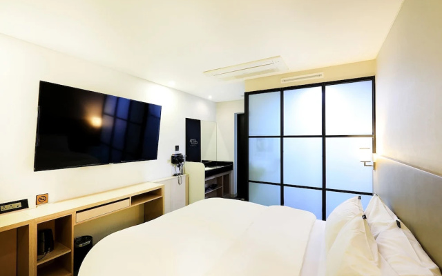 CS Avenue Hotel