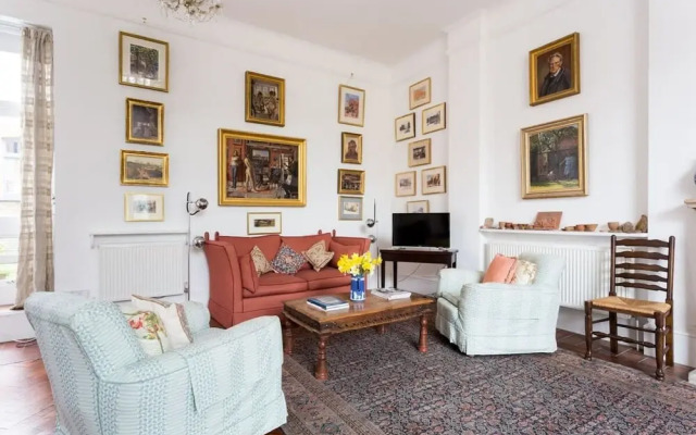 Artistic 1bed Flat