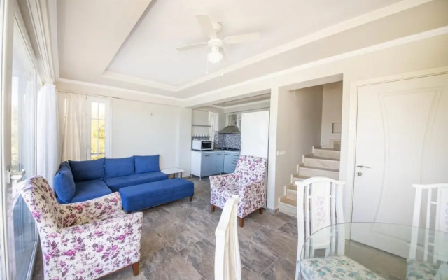 Villa With Sea View and Terrace in Milas Bodrum