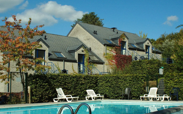 Apartment in Durbuy in a Wooded Holiday Park