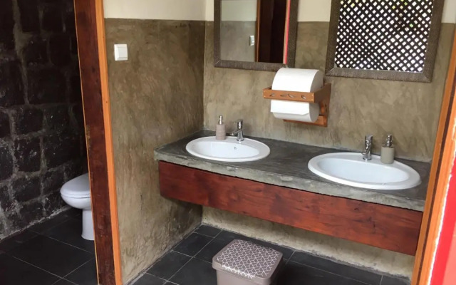 Mucumbli Hotel