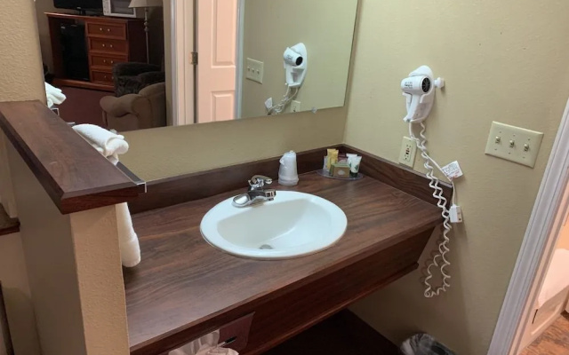 Morgan Inn And Suites