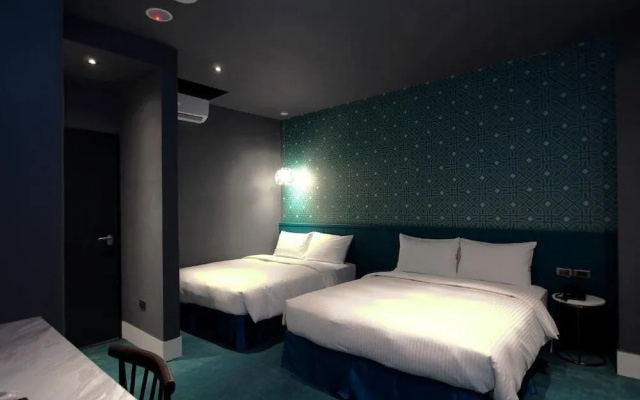 Modern Inn