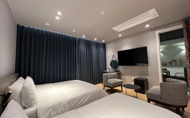 Jinhae InterCity Hotel