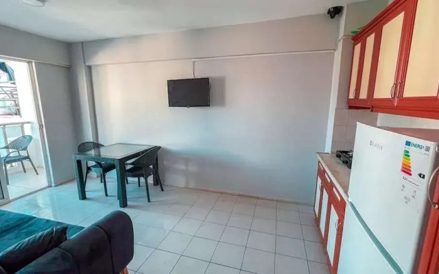 Saffron Apartments
