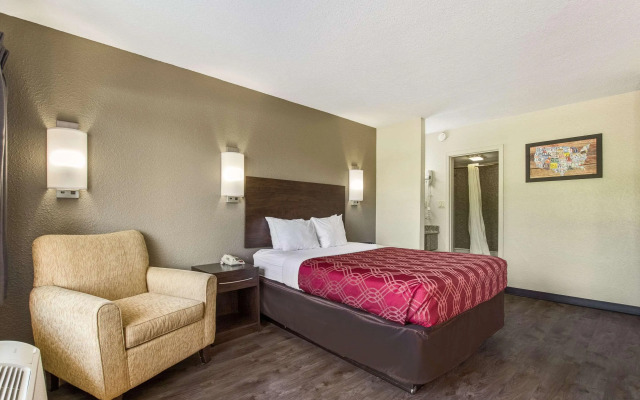 Econo Lodge Fort Knox