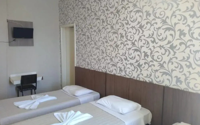 Hotel Ideal