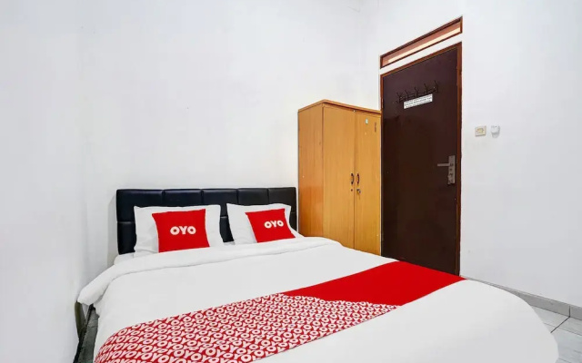 Srimahi Residence by OYO Rooms