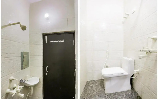 B&b Hotel by OYO Rooms