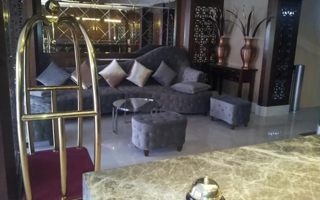 Hotel Azdif