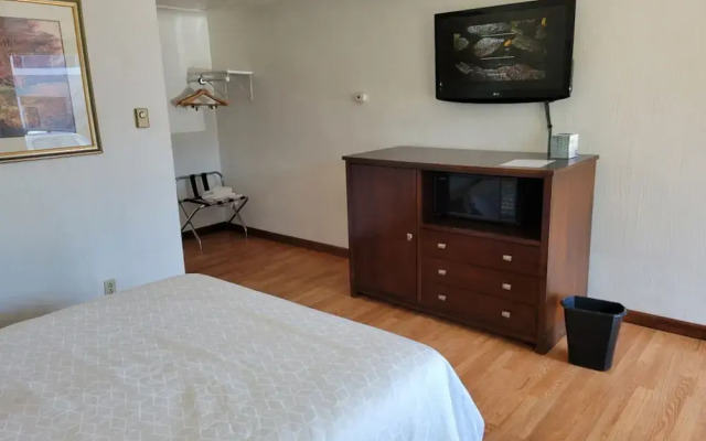 Oceanside Motel