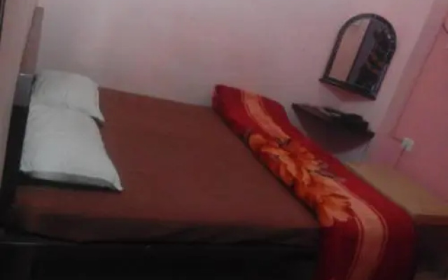Hotel and Rooms (Hotel Shiv vilas)