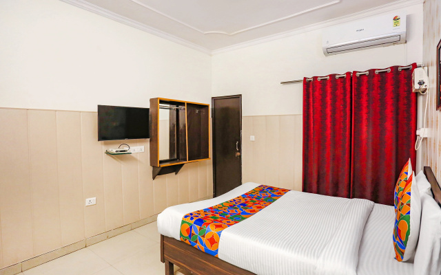 FabHotel Limewood