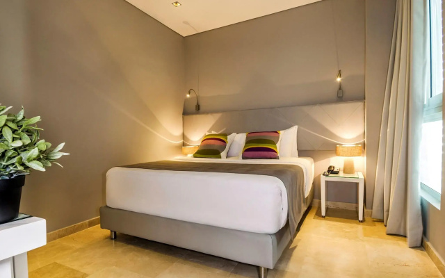 OZ Hotel